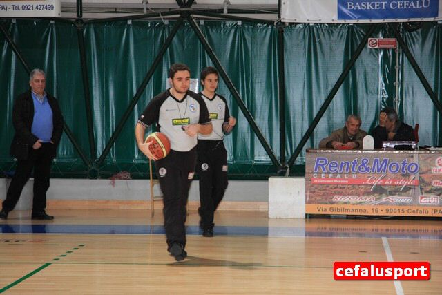 110212_sport 103_tn.jpg